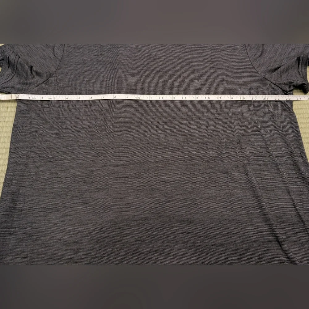 LNWOT Bombas Merino Wool/Tencel Striped T-shirt Gray Size XL - Picture 4 of 5